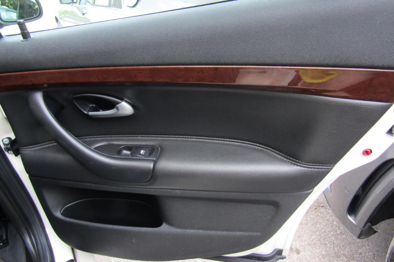 Saab 9-3 4dr Sdn 2008