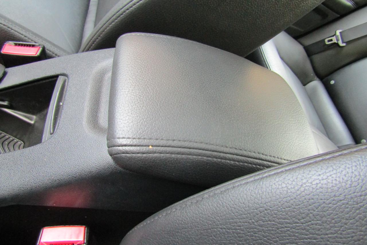 Saab 9-3 4dr Sdn 2008