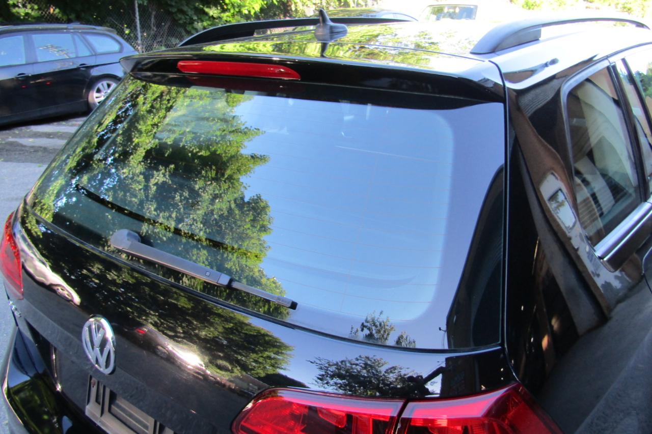 Volkswagen Golf SportWagen 1.8T S Manual 2017