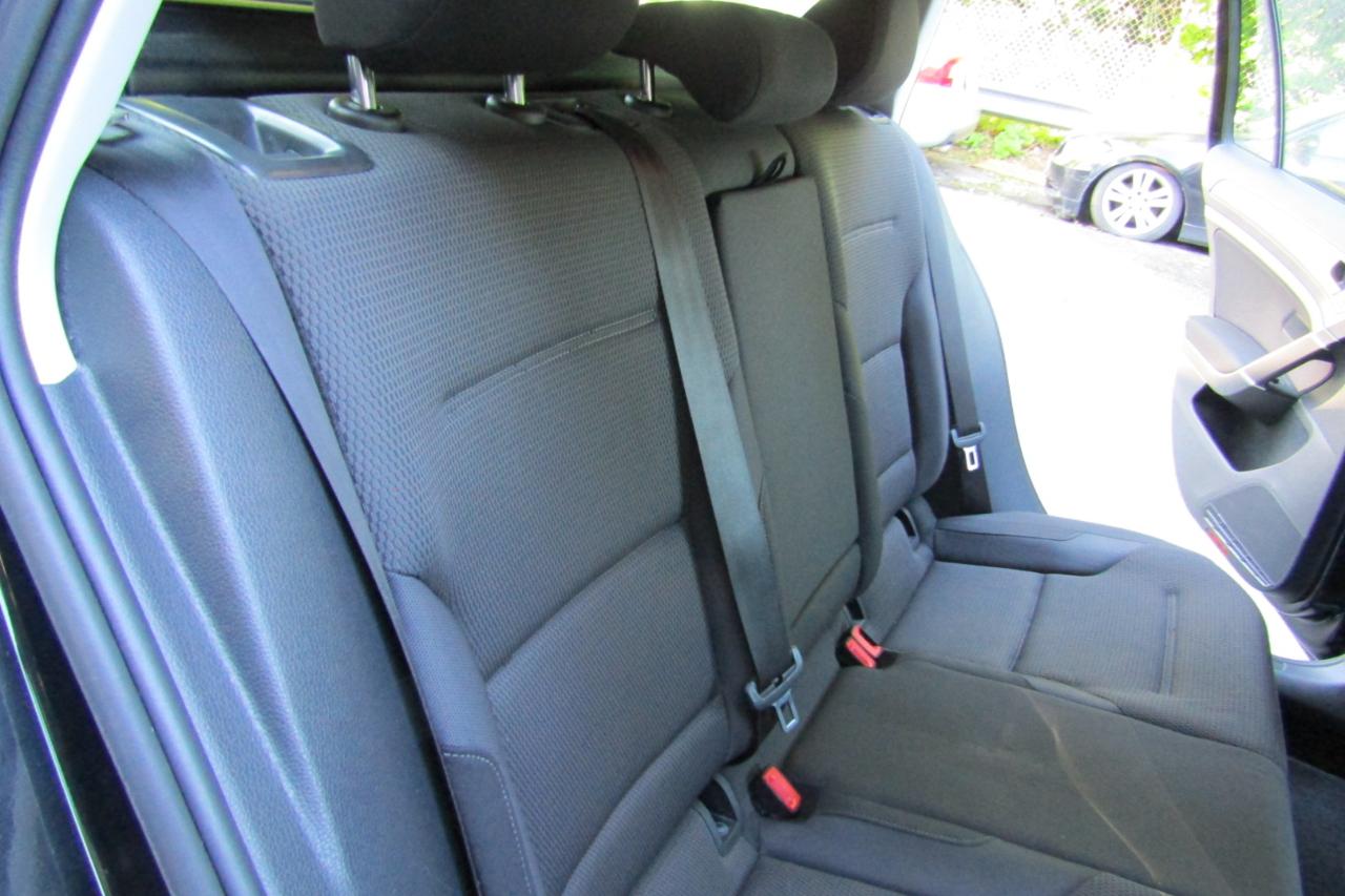 Volkswagen Golf SportWagen 1.8T S Manual 2017