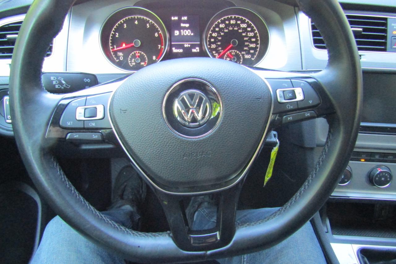 Volkswagen Golf SportWagen 1.8T S Manual 2017