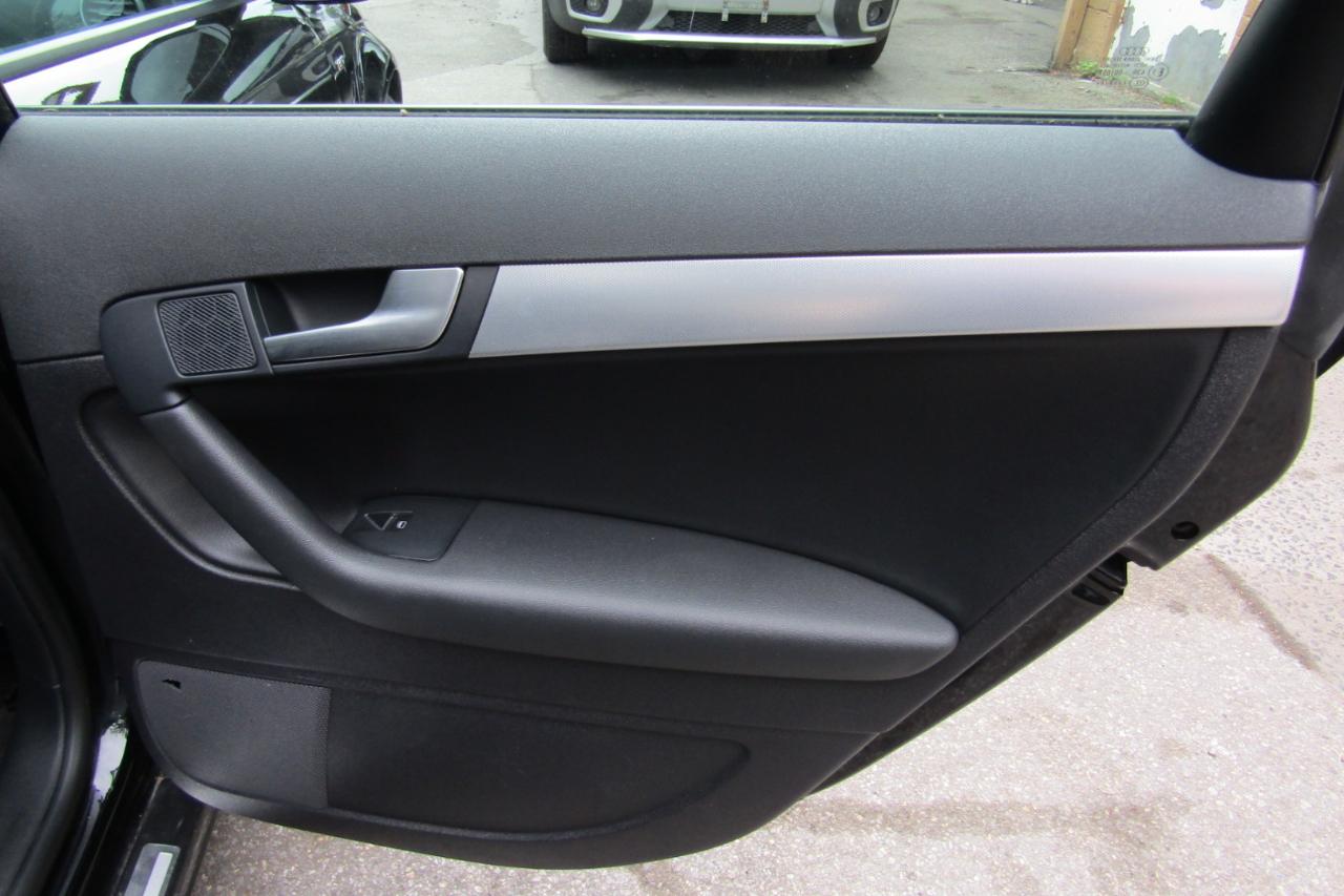 Audi A3 4dr HB S tronic FrontTrak 2.0T Premium Plus 2012