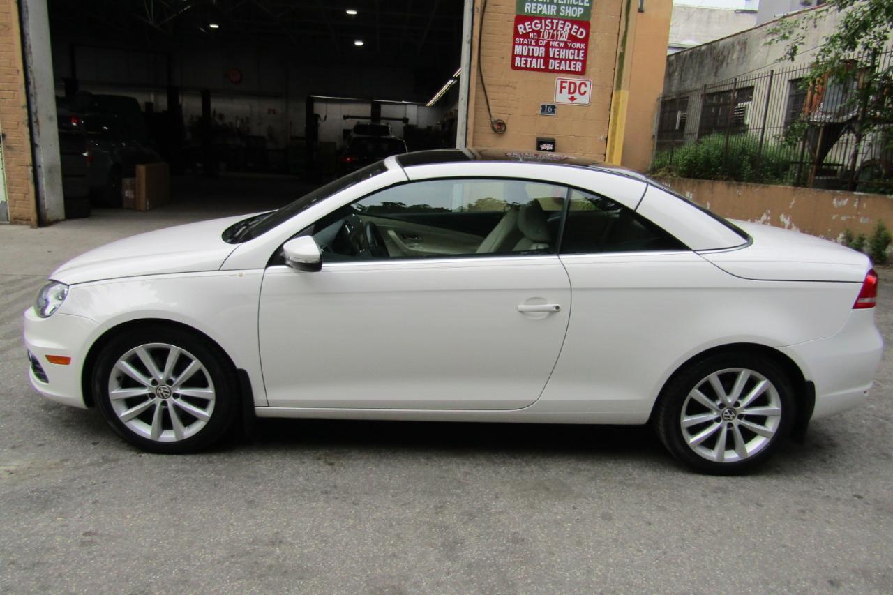 Volkswagen Eos 2dr Conv Komfort SULEV 2013