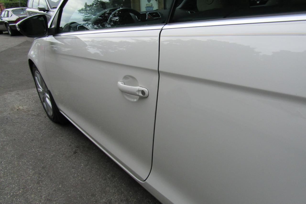 Volkswagen Eos 2dr Conv Komfort SULEV 2013