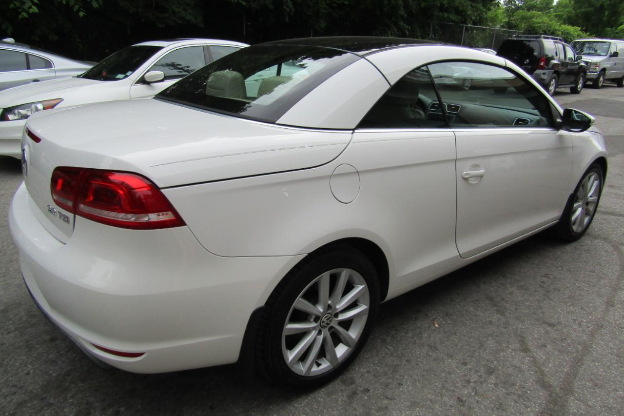 Volkswagen Eos 2dr Conv Komfort SULEV 2013