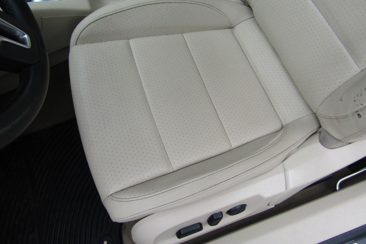 Volkswagen Eos 2dr Conv Komfort SULEV 2013