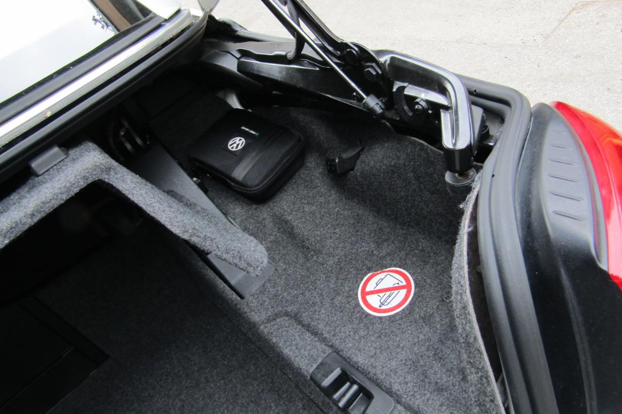 Volkswagen Eos 2dr Conv Komfort SULEV 2013