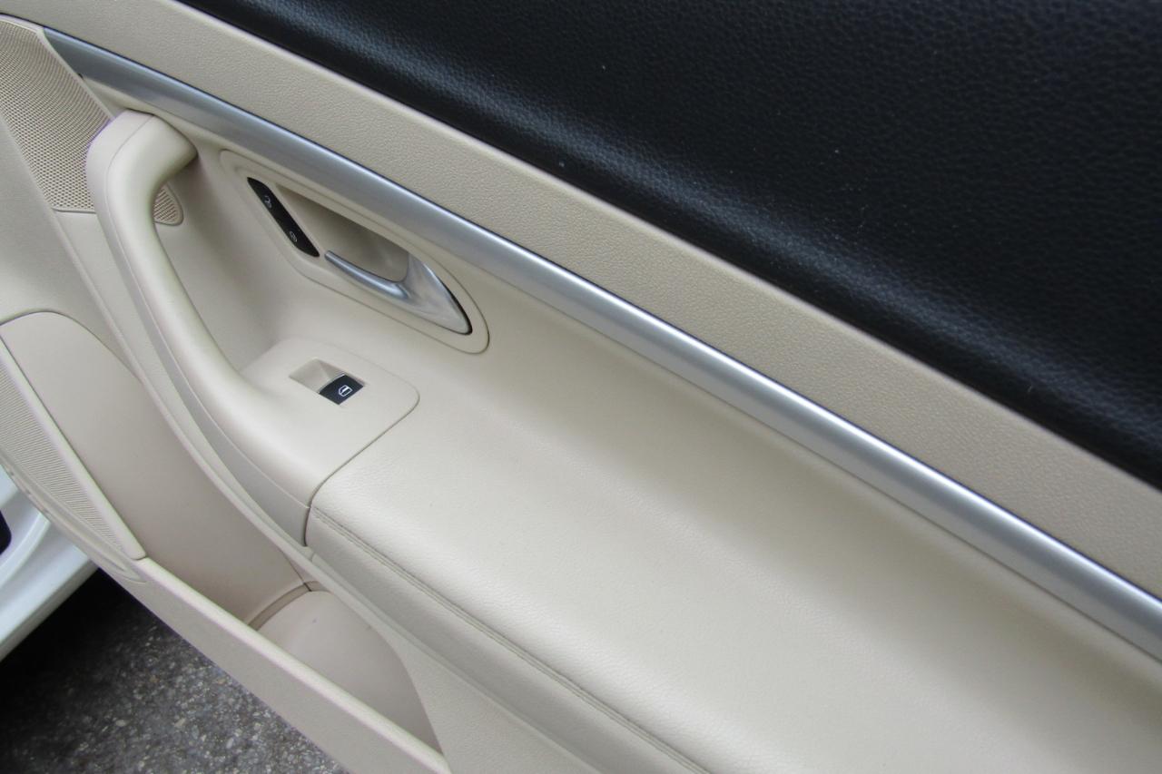Volkswagen Eos 2dr Conv Komfort SULEV 2013