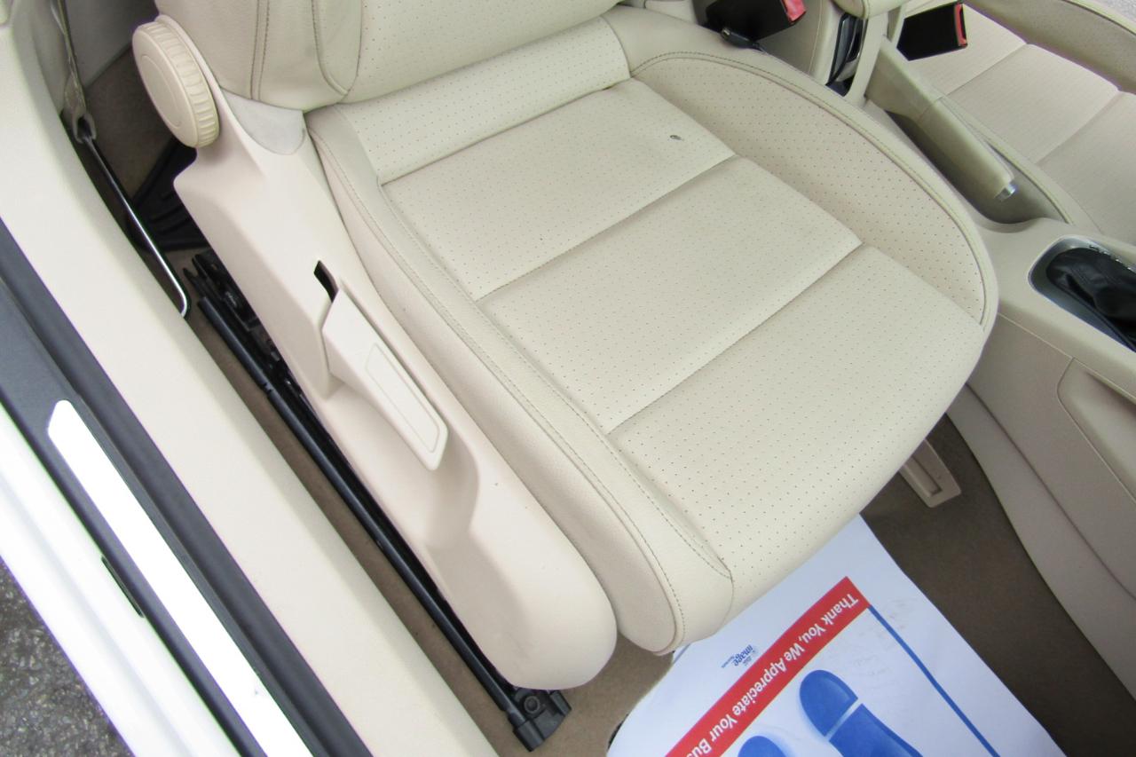 Volkswagen Eos 2dr Conv Komfort SULEV 2013