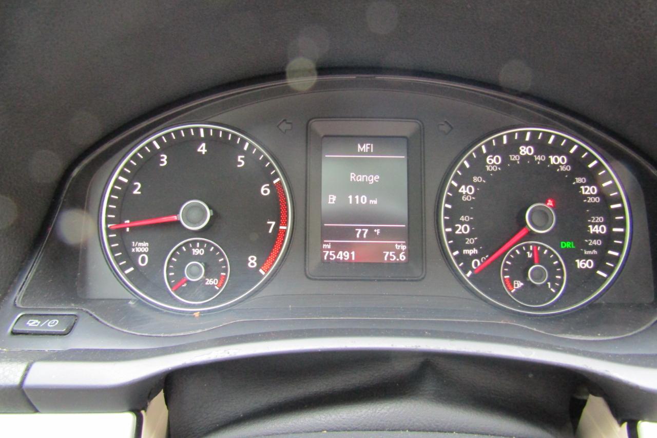 Volkswagen Eos 2dr Conv Komfort SULEV 2013