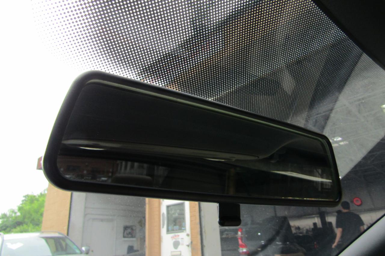 Volkswagen Eos 2dr Conv Komfort SULEV 2013