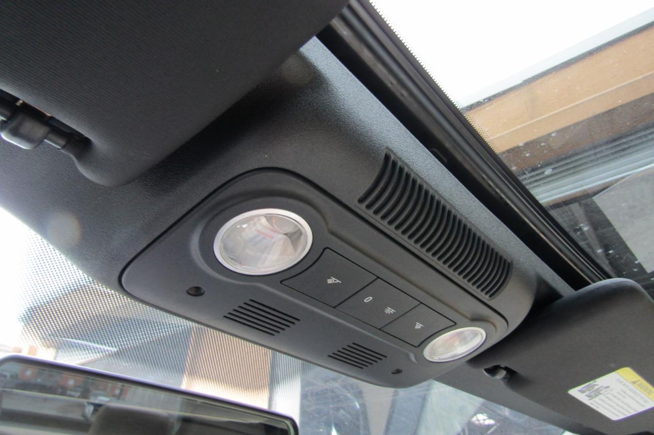 Volkswagen Eos 2dr Conv Komfort SULEV 2013