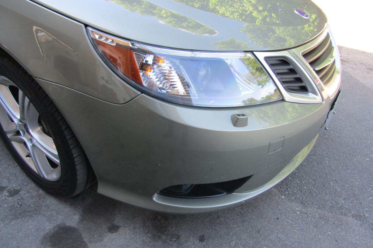 Saab 9-3 4dr Sdn 2.0T XWD 2009