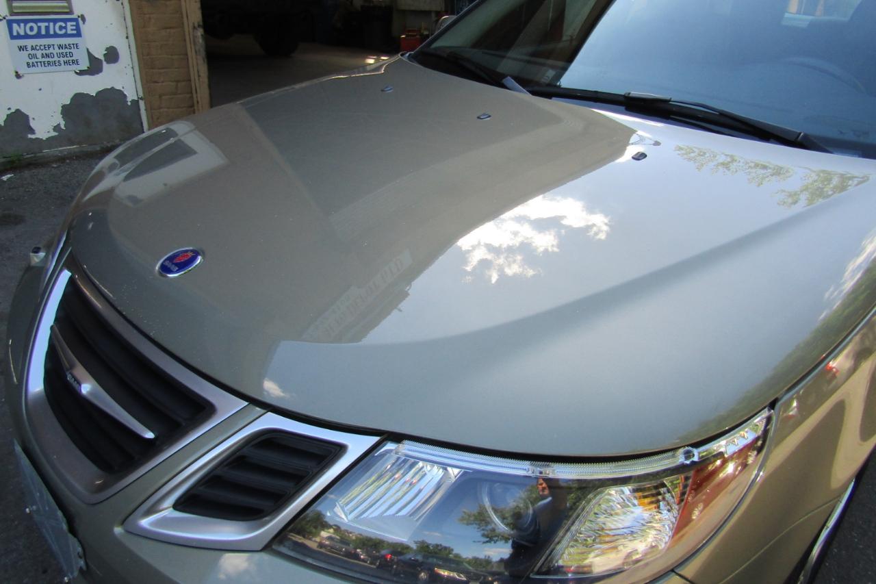 Saab 9-3 4dr Sdn 2.0T XWD 2009