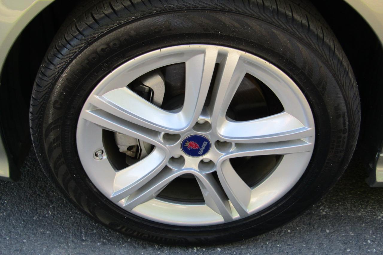 Saab 9-3 4dr Sdn 2.0T XWD 2009
