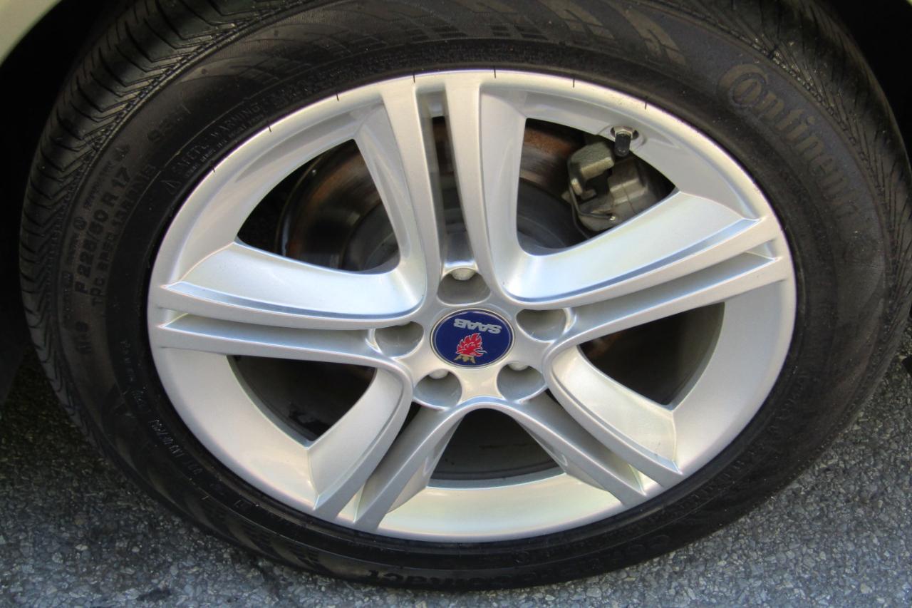 Saab 9-3 4dr Sdn 2.0T XWD 2009