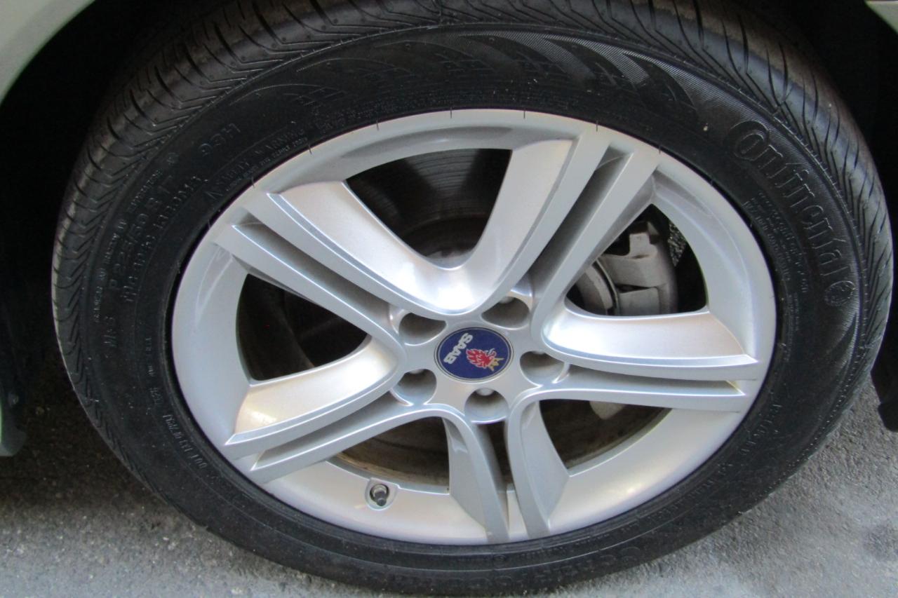 Saab 9-3 4dr Sdn 2.0T XWD 2009