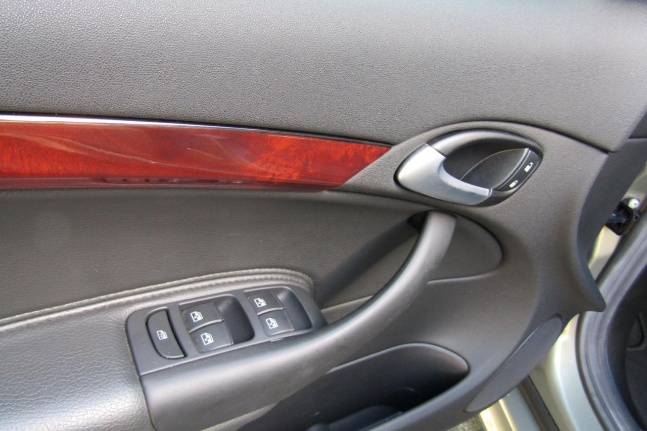 Saab 9-3 4dr Sdn 2.0T XWD 2009
