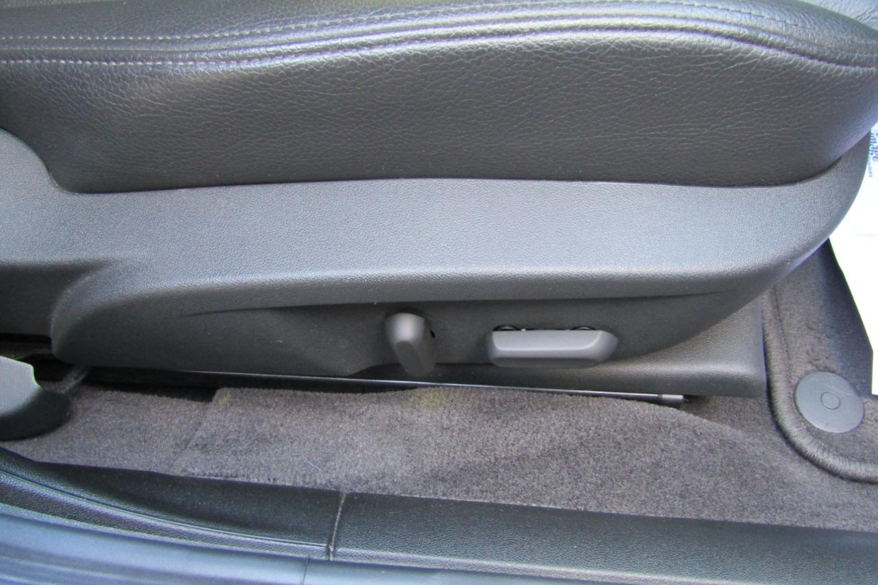 Saab 9-3 4dr Sdn 2.0T XWD 2009