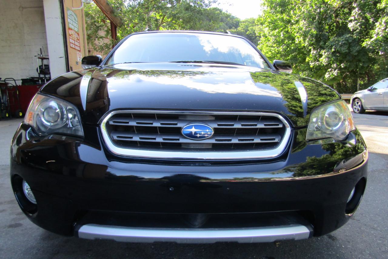 Subaru Legacy Wagon (Natl) Outback 3.0 R L.L. Bean Edition 2005