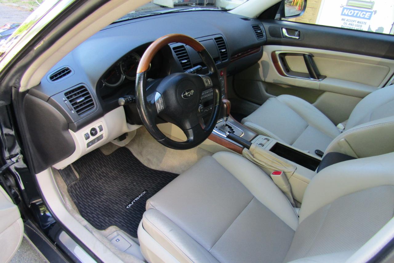 Subaru Legacy Wagon (Natl) Outback 3.0 R L.L. Bean Edition 2005
