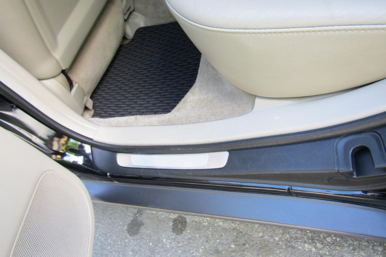 Subaru Legacy Wagon (Natl) Outback 3.0 R L.L. Bean Edition 2005