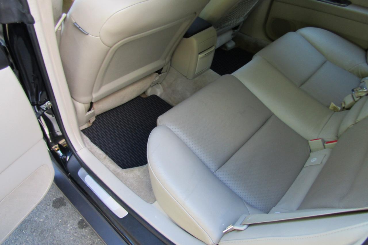 Subaru Legacy Wagon (Natl) Outback 3.0 R L.L. Bean Edition 2005