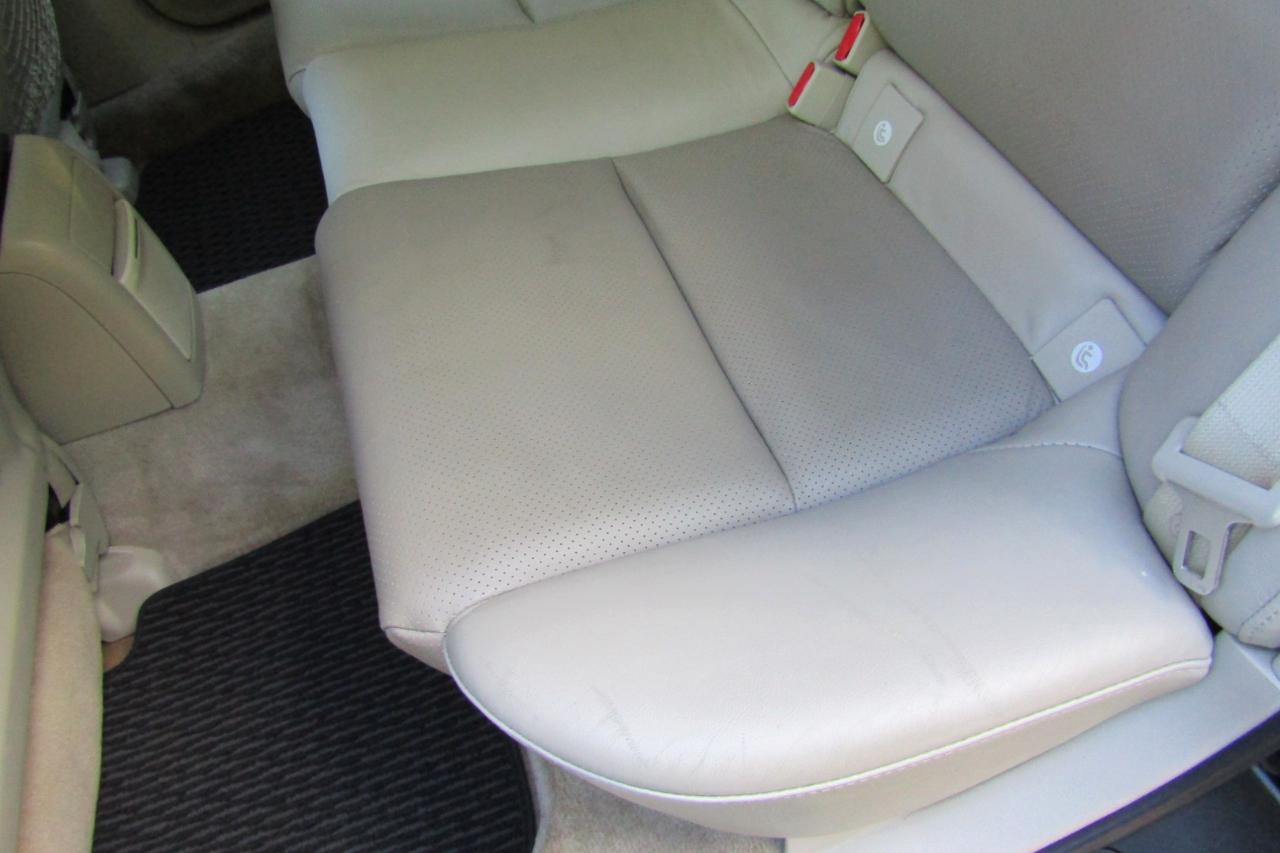 Subaru Legacy Wagon (Natl) Outback 3.0 R L.L. Bean Edition 2005