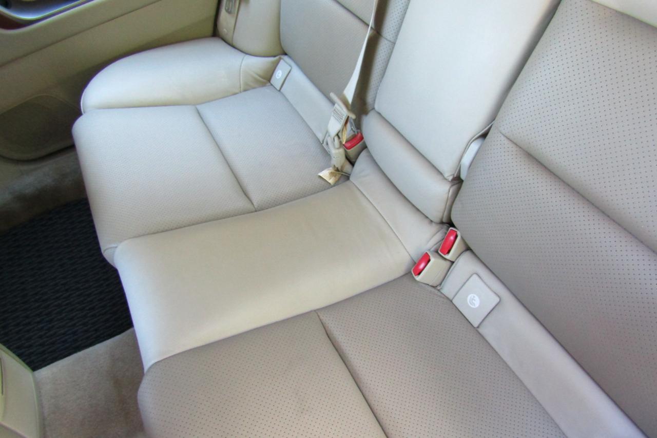 Subaru Legacy Wagon (Natl) Outback 3.0 R L.L. Bean Edition 2005
