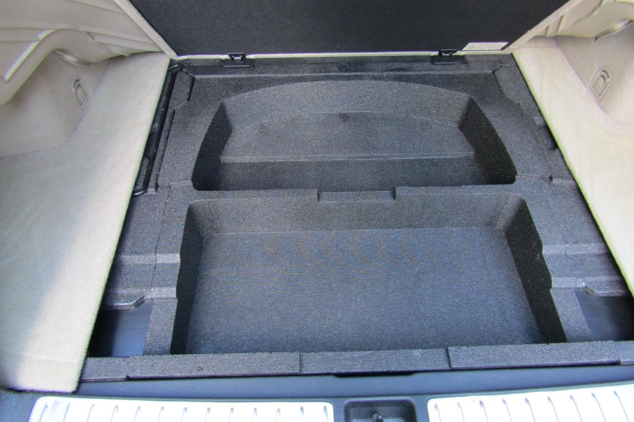 Subaru Legacy Wagon (Natl) Outback 3.0 R L.L. Bean Edition 2005