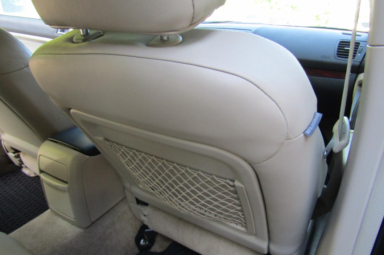 Subaru Legacy Wagon (Natl) Outback 3.0 R L.L. Bean Edition 2005