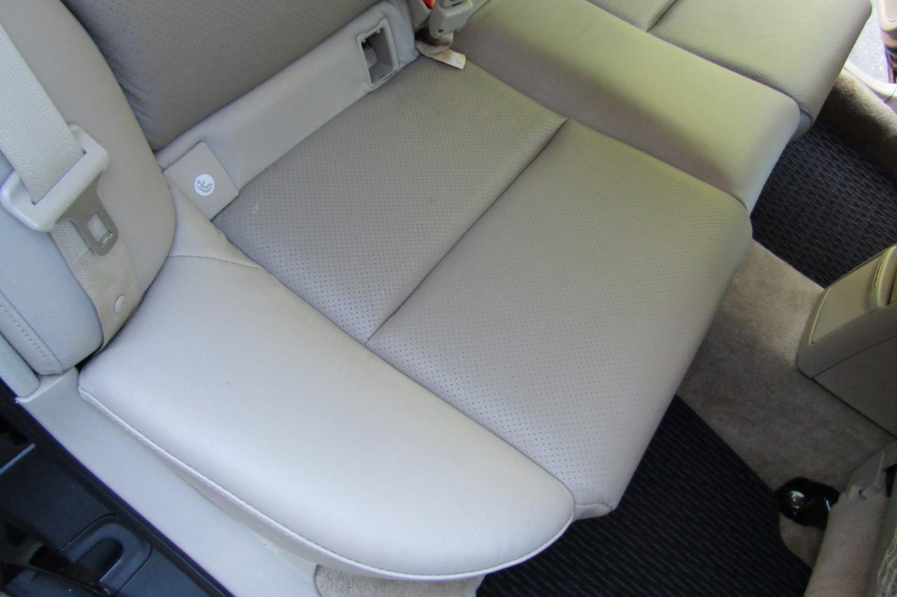 Subaru Legacy Wagon (Natl) Outback 3.0 R L.L. Bean Edition 2005
