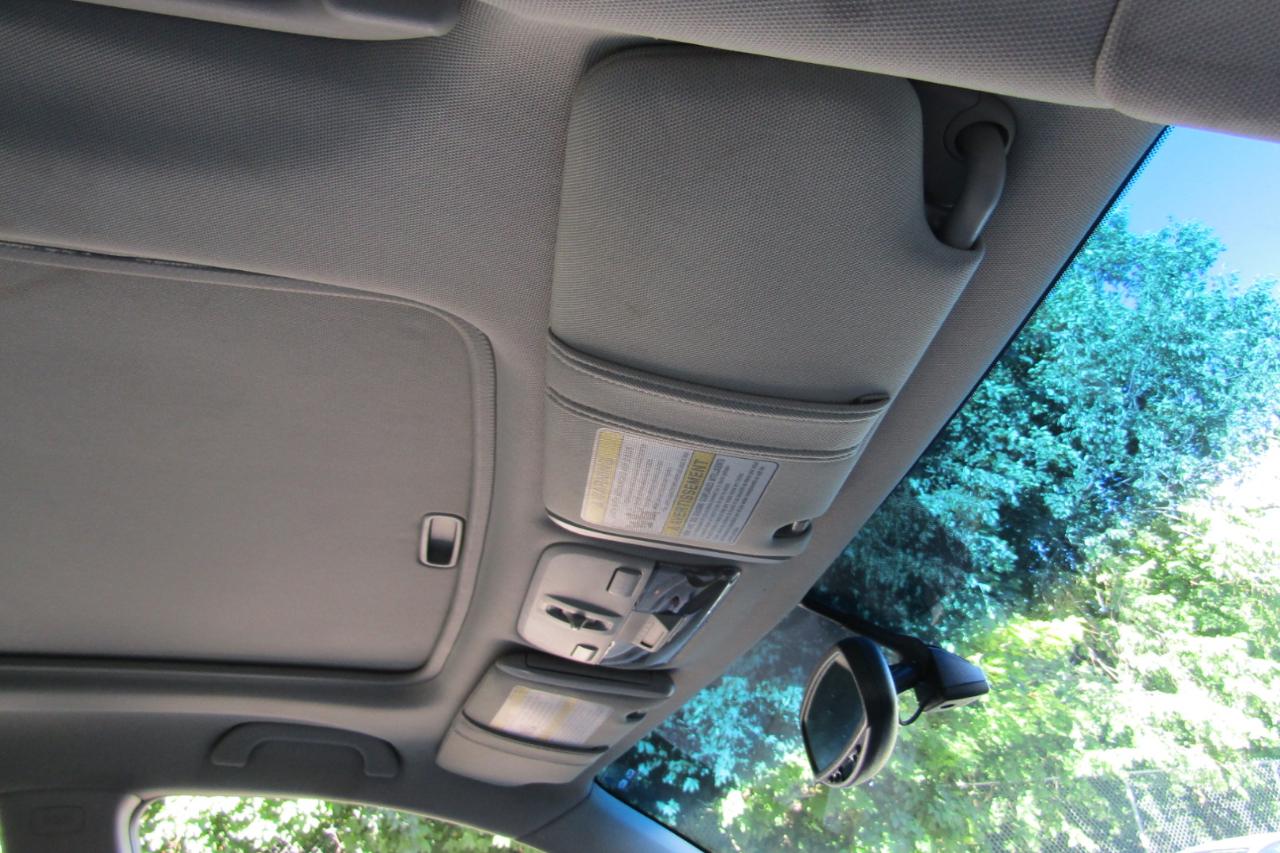 Subaru Legacy Wagon (Natl) Outback 3.0 R L.L. Bean Edition 2005