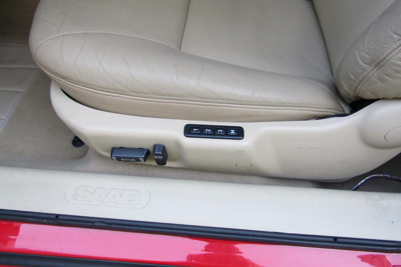Saab 9-3 2dr Conv SE 2002