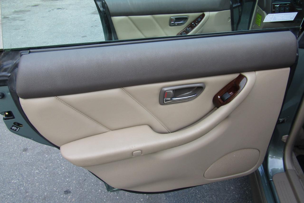 Subaru Legacy Wagon 5dr Outback H6 L.L. Bean Edition 2003