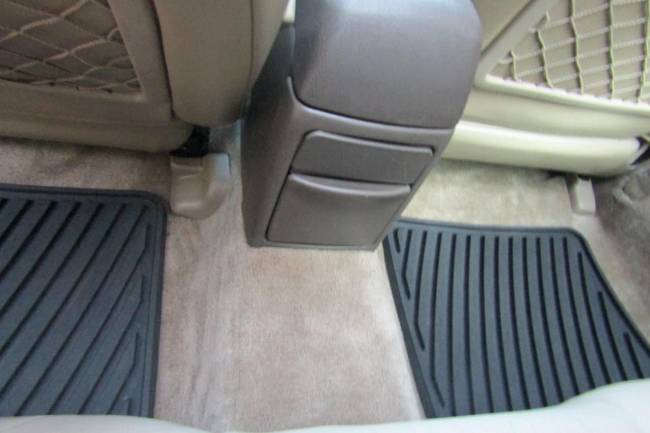 Subaru Legacy Wagon 5dr Outback H6 L.L. Bean Edition 2003