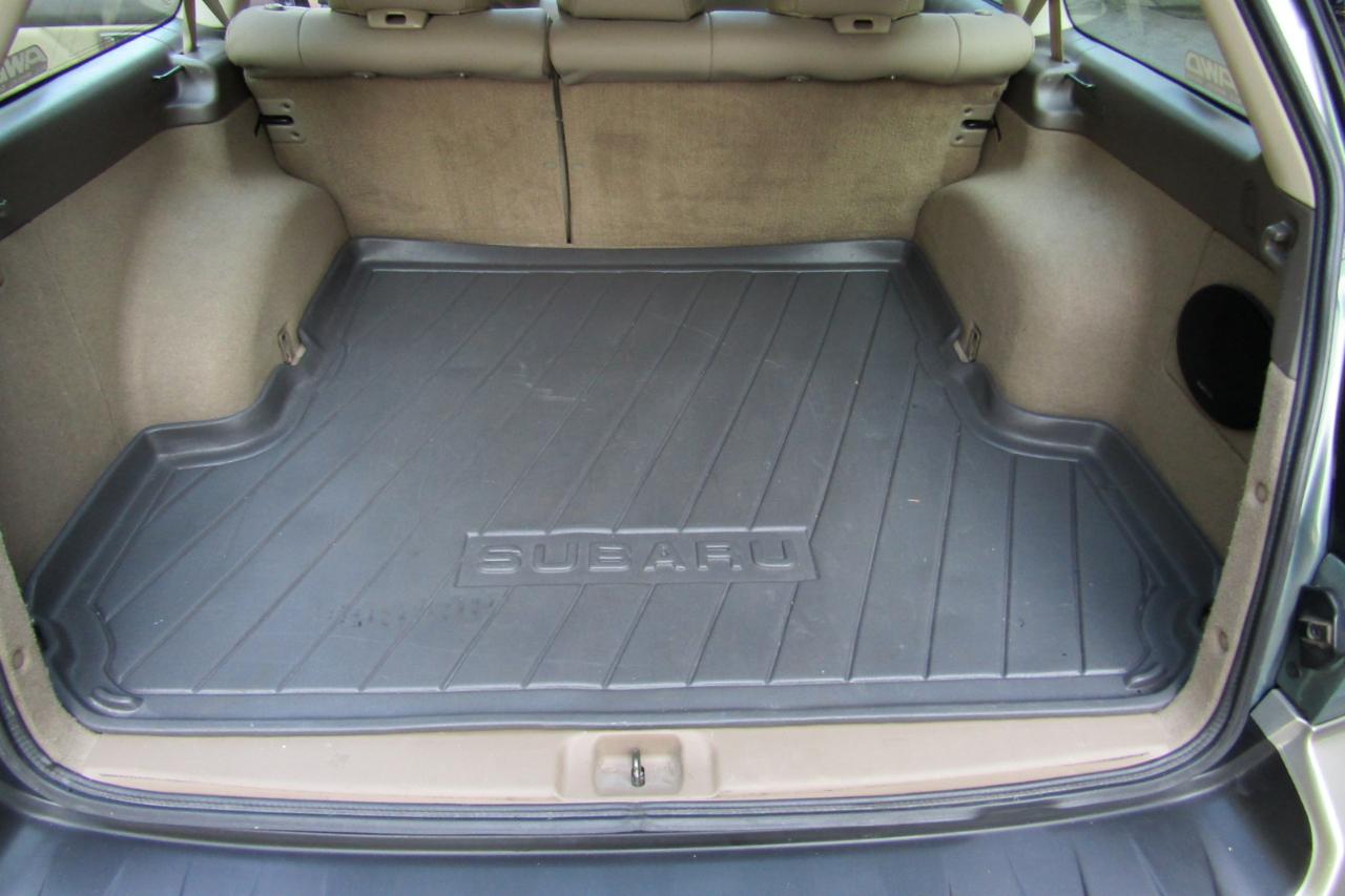 Subaru Legacy Wagon 5dr Outback H6 L.L. Bean Edition 2003