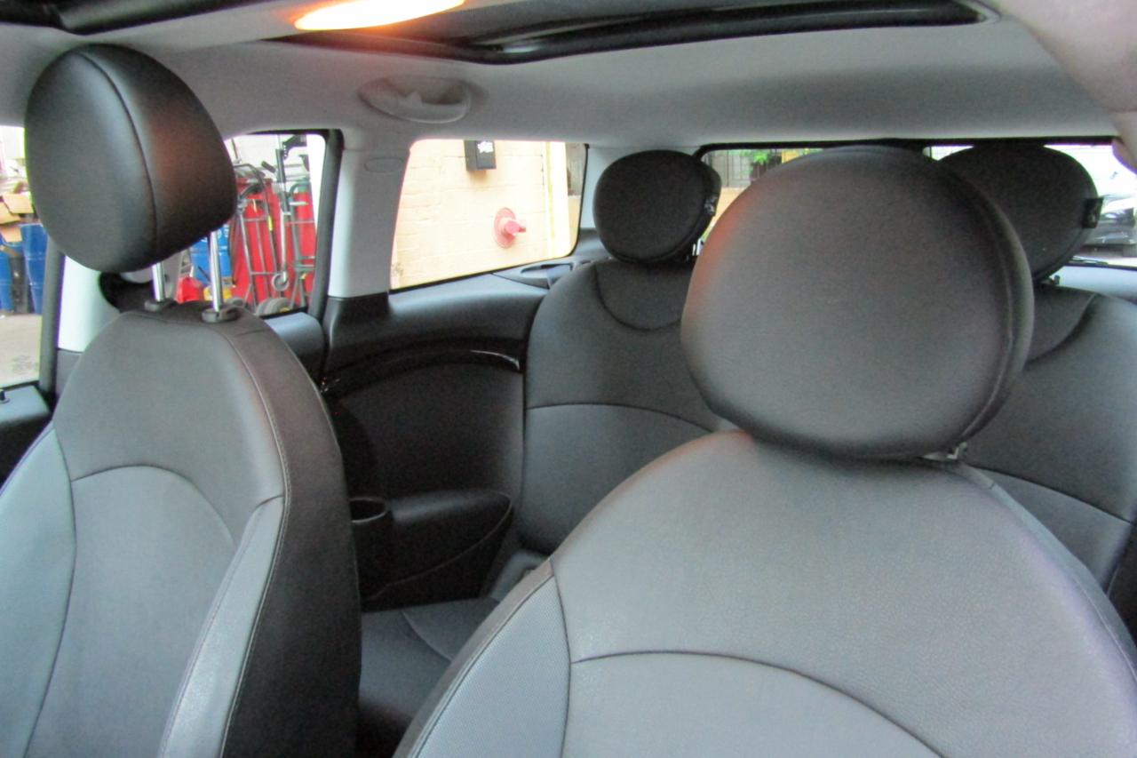 MINI Cooper Clubman 2dr Cpe S 2010