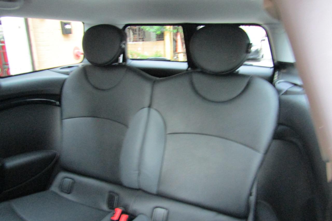 MINI Cooper Clubman 2dr Cpe S 2010