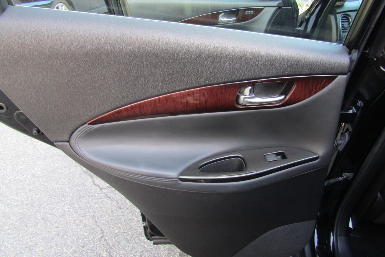 Infiniti EX35 AWD 4dr Journey 2010