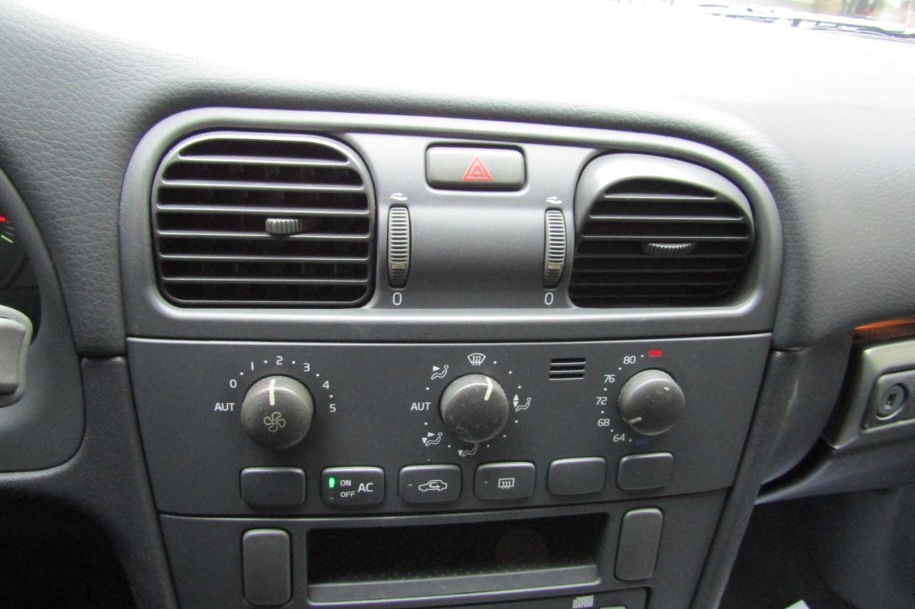 Volvo V40 A 5dr Wgn 2002