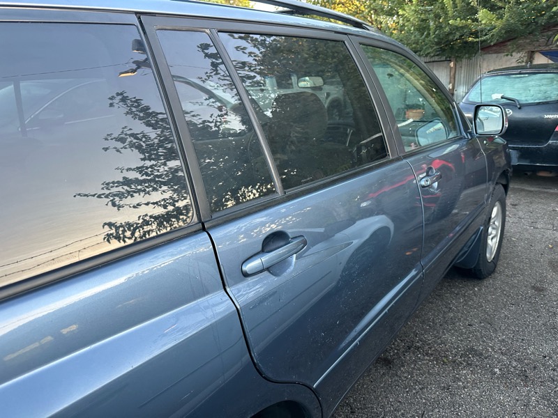 Toyota Highlander 2WD 2003 Toyota Highlander 2WD 2003