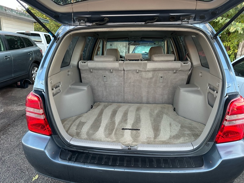 Toyota Highlander 2WD 2003 Toyota Highlander 2WD 2003