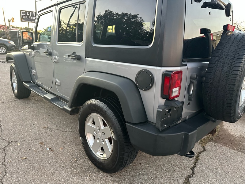 Jeep Wrangler Unlimited Sport 4WD 2013 Jeep Wrangler Unlimited Sport 4WD 2013