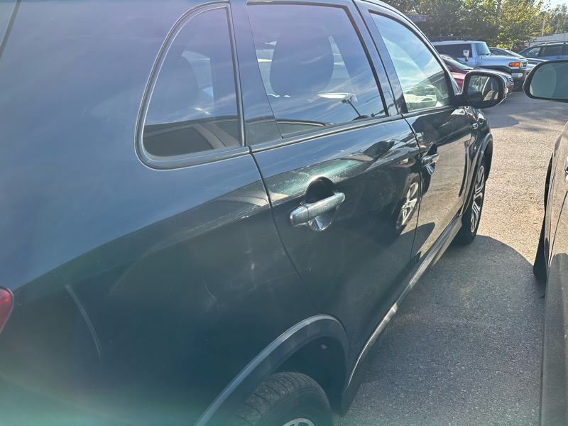 Mitsubishi Outlander Sport 2.0 ES CVT 2017 Mitsubishi Outlander Sport 2.0 ES CVT 2017