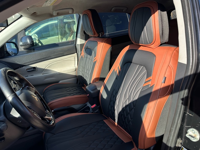 Mitsubishi Outlander Sport 2.0 ES CVT 2017 Mitsubishi Outlander Sport 2.0 ES CVT 2017