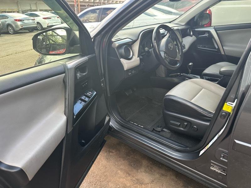 Toyota RAV4 Hybrid Limited 2016