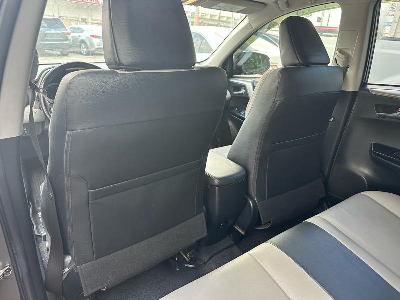 Toyota RAV4 Hybrid Limited 2016