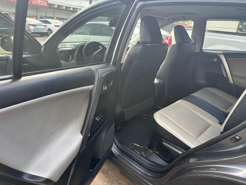 Toyota RAV4 Hybrid Limited 2016