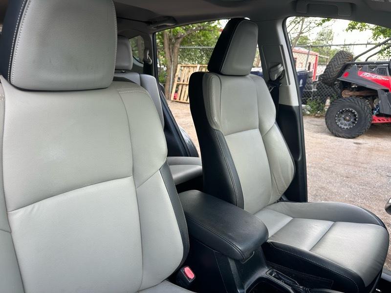 Toyota RAV4 Hybrid Limited 2016